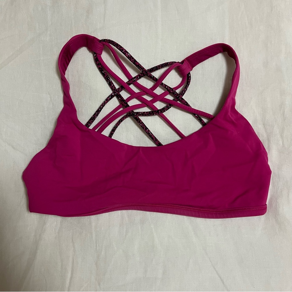 Lululemon free to be bra